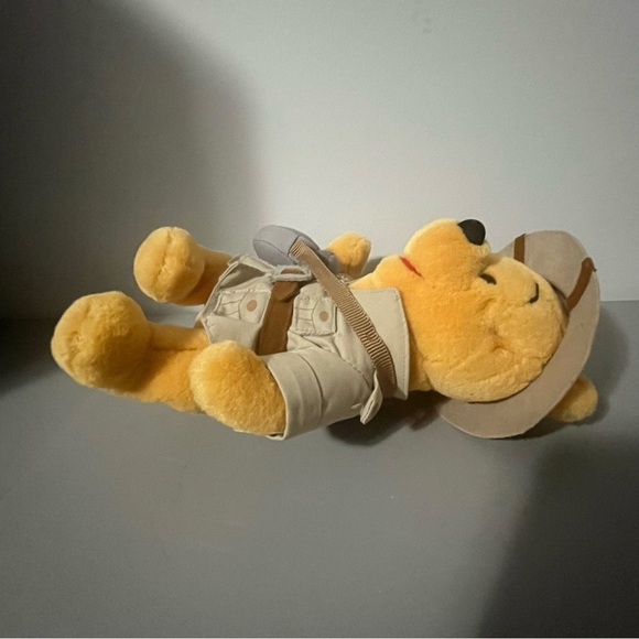3/25$(Mix) Vintage Winnie The Pooh Animal Kingdom Walt Disney World 10" - Picture 2 of 13